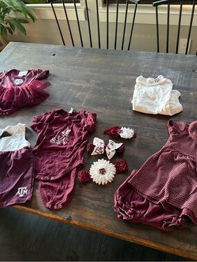 Texas A&M Infant Girl Maroon Outfit Set with Headbands